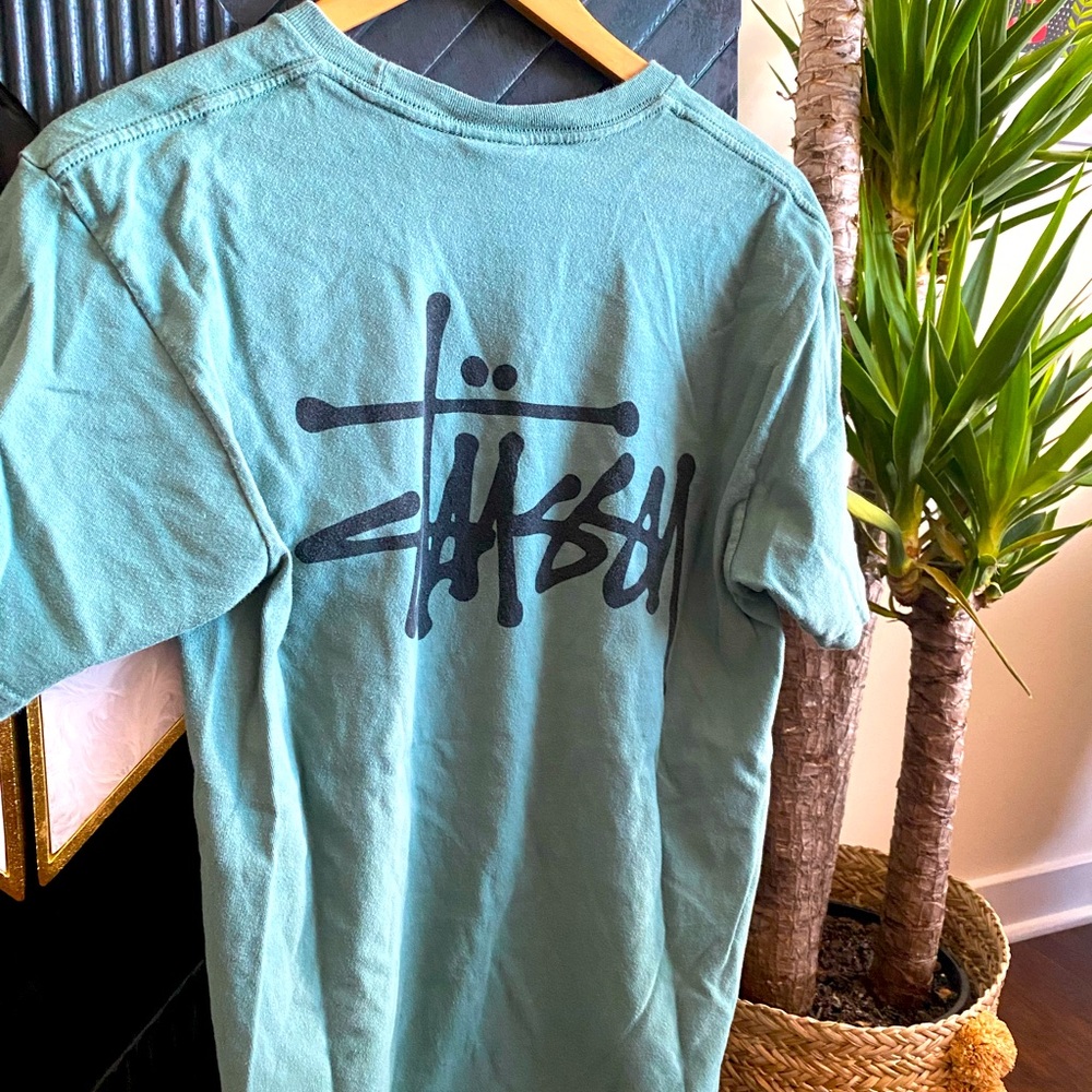 STUSSY MENS GRAPHIC TEE